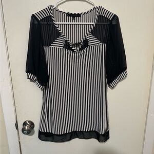 Chic Striped Women's Blouse with Sheer Sleeves